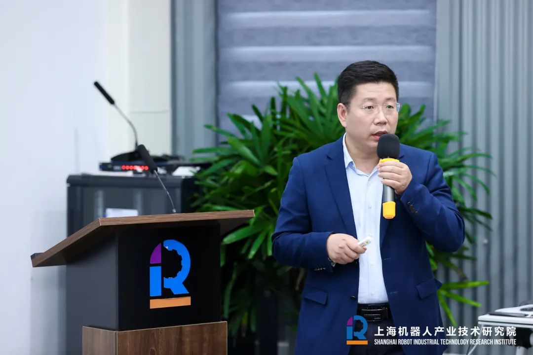 jiuyou.com(集团)机器人有限公司官网 图片